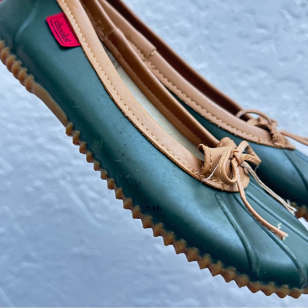 Chooka Green and Tan Flats - Picture 3 of 8
